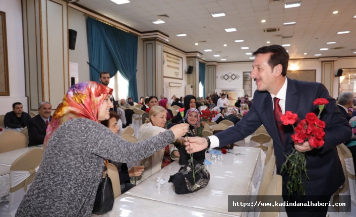 Başkan Tok’tan Dünya Kadın Hakları Günü Mesajı