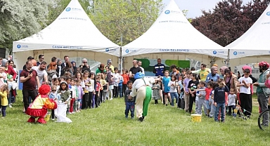 Canik’te Çocuklar Sevinçle ‘Yaza Merhaba’ dedi