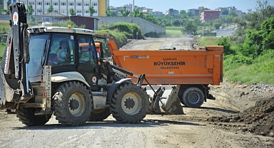 Büyükşehirden 172 mahalle yoluna hızlı müdahale