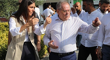 Çiğdem Karaaslan, Başkan Demir'i tebrik etti.