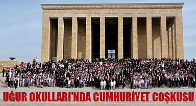 Uğur okulları'nda Cumhuriyet coşkusu