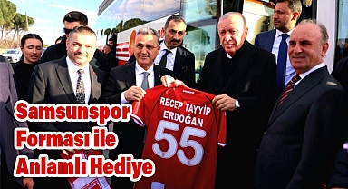 Başkan İhsan Kurnaz'dan Cumhurbaşkanı Erdoğan'a 55 Numaralı Forma