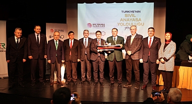 Huder'den Sivil Anayasa Çağrısı