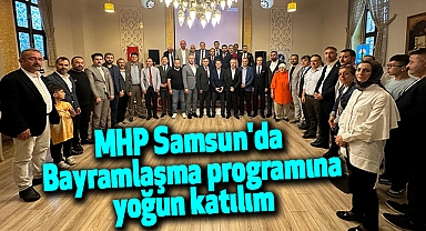 MHP Samsun'da Bayramlaşma programına yoğun katılım