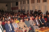 Alaçam'da Tiyatro Oyunu Büyük İlgi Topladı