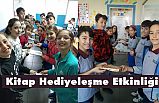 Galip Öztürk Ortaokulu'nda Kitap Hediyeleşme Etkinliği