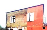 EVİ YANAN AİLEYE BELEDİYE İLE DEVLET DESTEĞİ