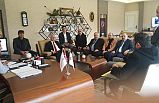 KİRLİ ELLERİYLE BAYRAĞIMIZA SALDIRAN ÇARESİZLER