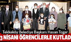 Tekkeköy Belediye Başkanı Togar 23 Nisanı Öğrencilerle Kutladı