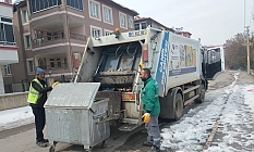 Canik Temizlik Ekipleri Deprem Bölgesinde